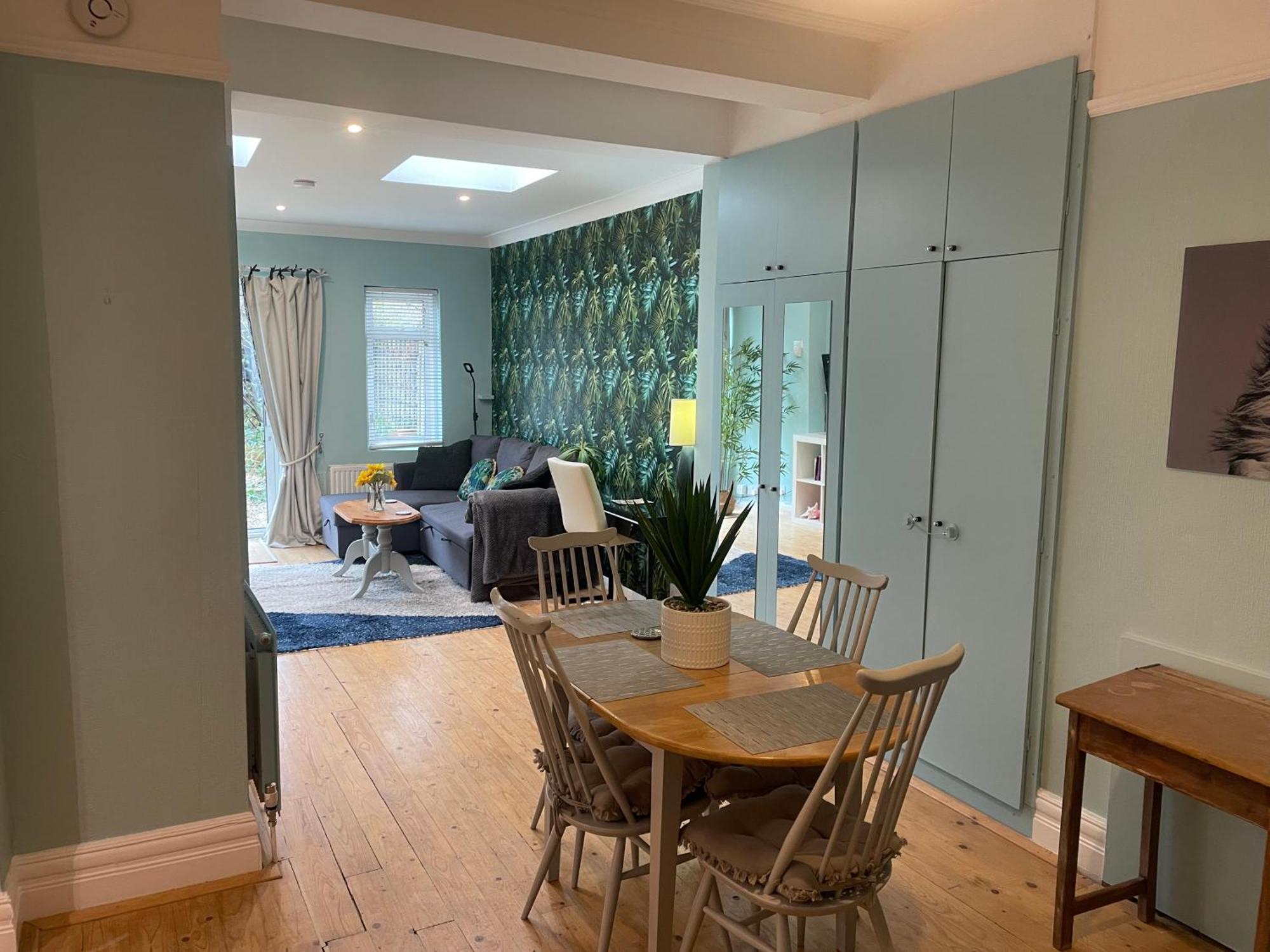 Right By Leigh Broadway Private Garden Large Ground Fl Apt Southend-on-Sea Exterior foto