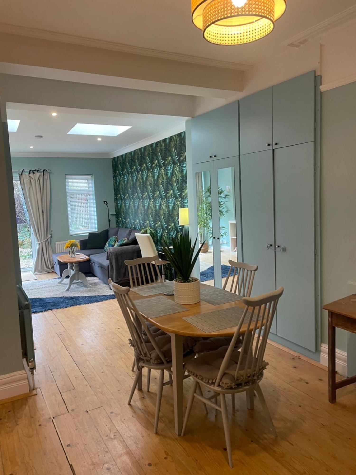 Right By Leigh Broadway Private Garden Large Ground Fl Apt Southend-on-Sea Exterior foto